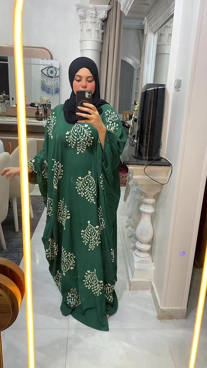 @منونه عروسه البحر……🧜🏼♀️🌊✨