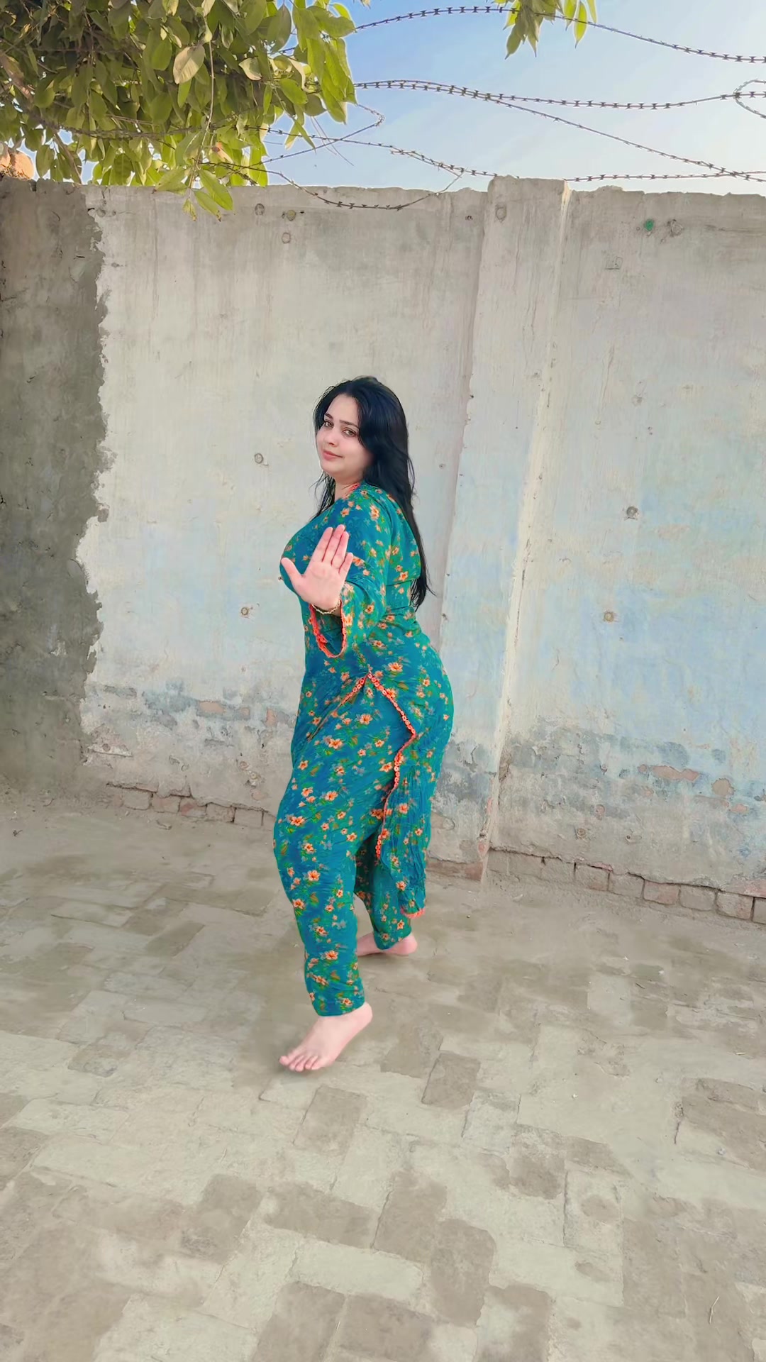 @Billo khan