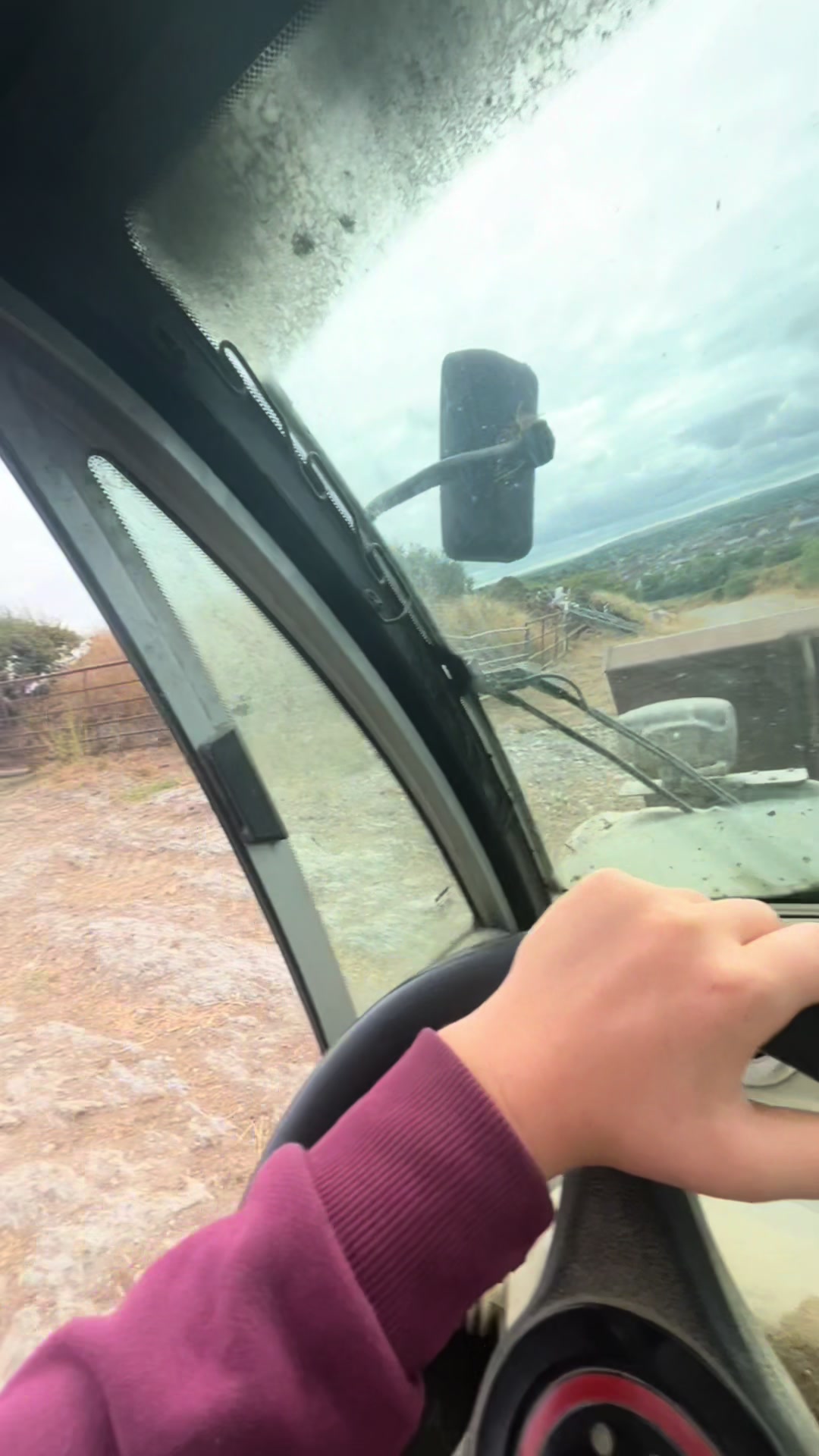 @HariWhitfield 🏴🚜