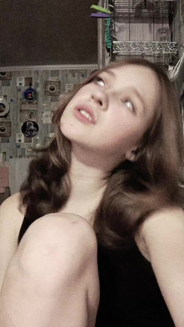 @Вишня🍒
