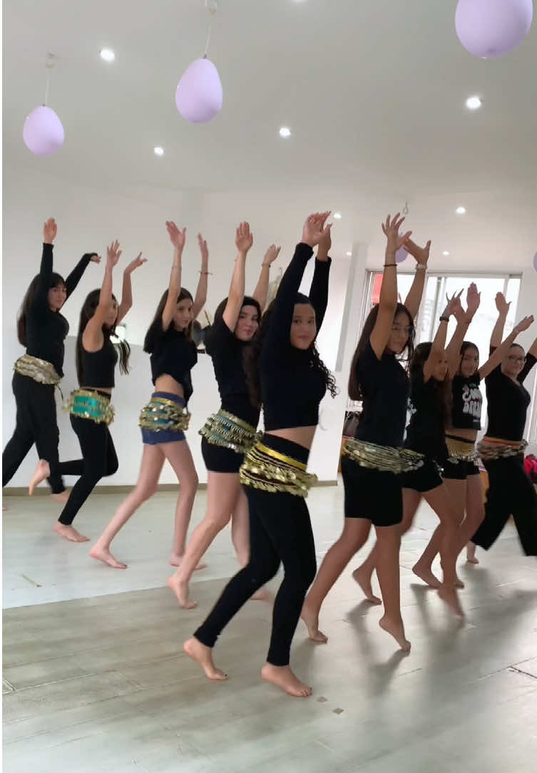 @Academia anyelu dance center