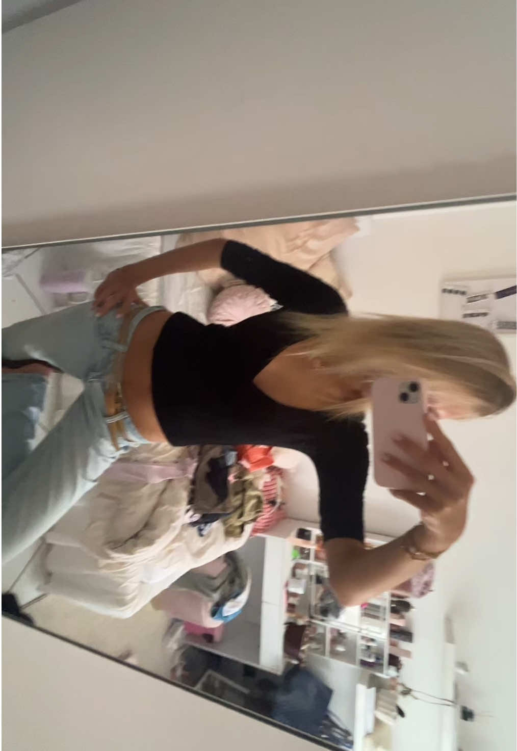 @LILLY MARIE