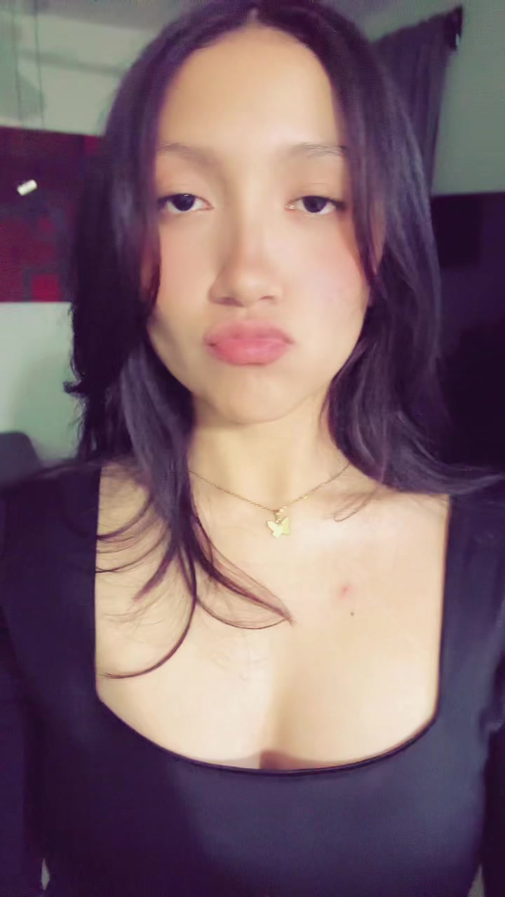 @Cari 𖤓