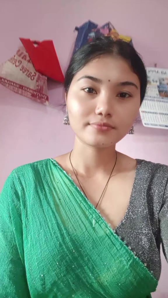@❣️Saina❣️