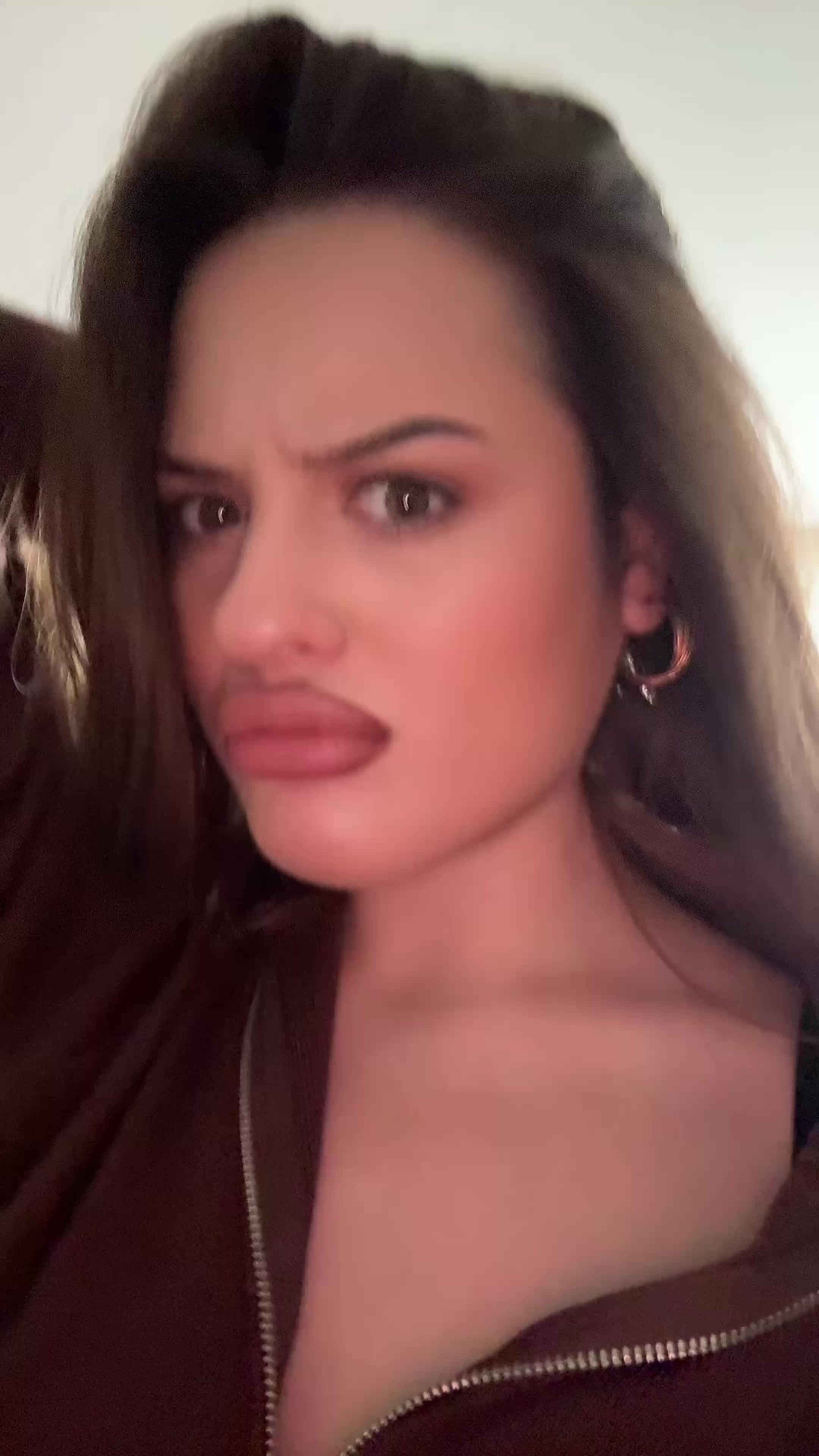 @Tina