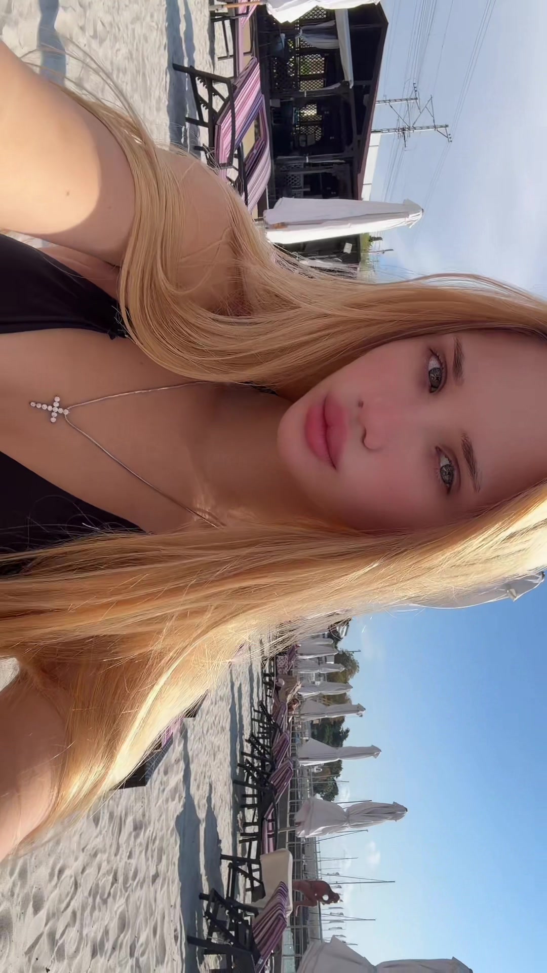 @vvsuurr