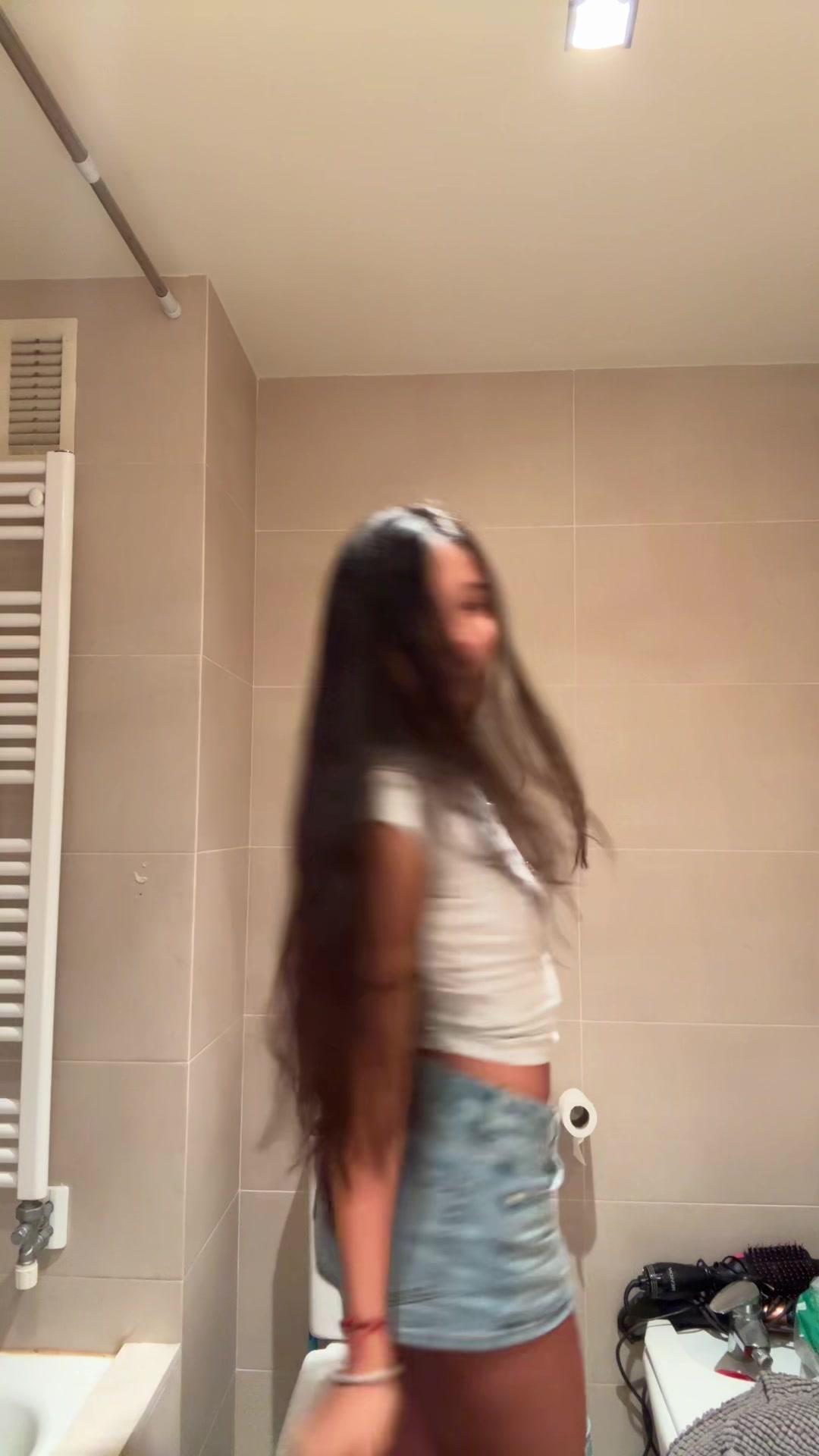 @Isa