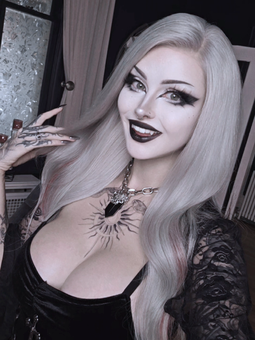 @spookykins