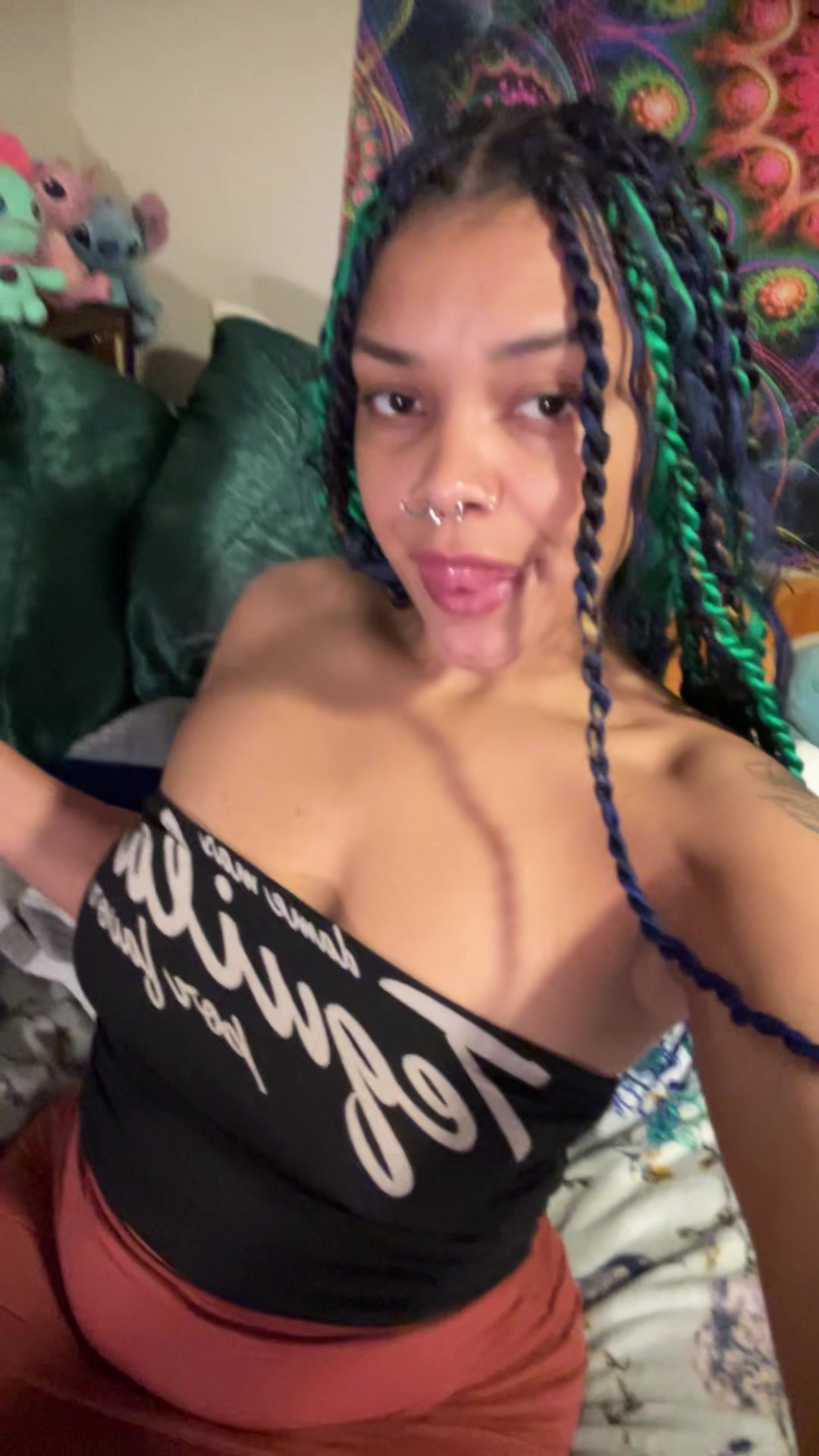 @_chaoticworldx
