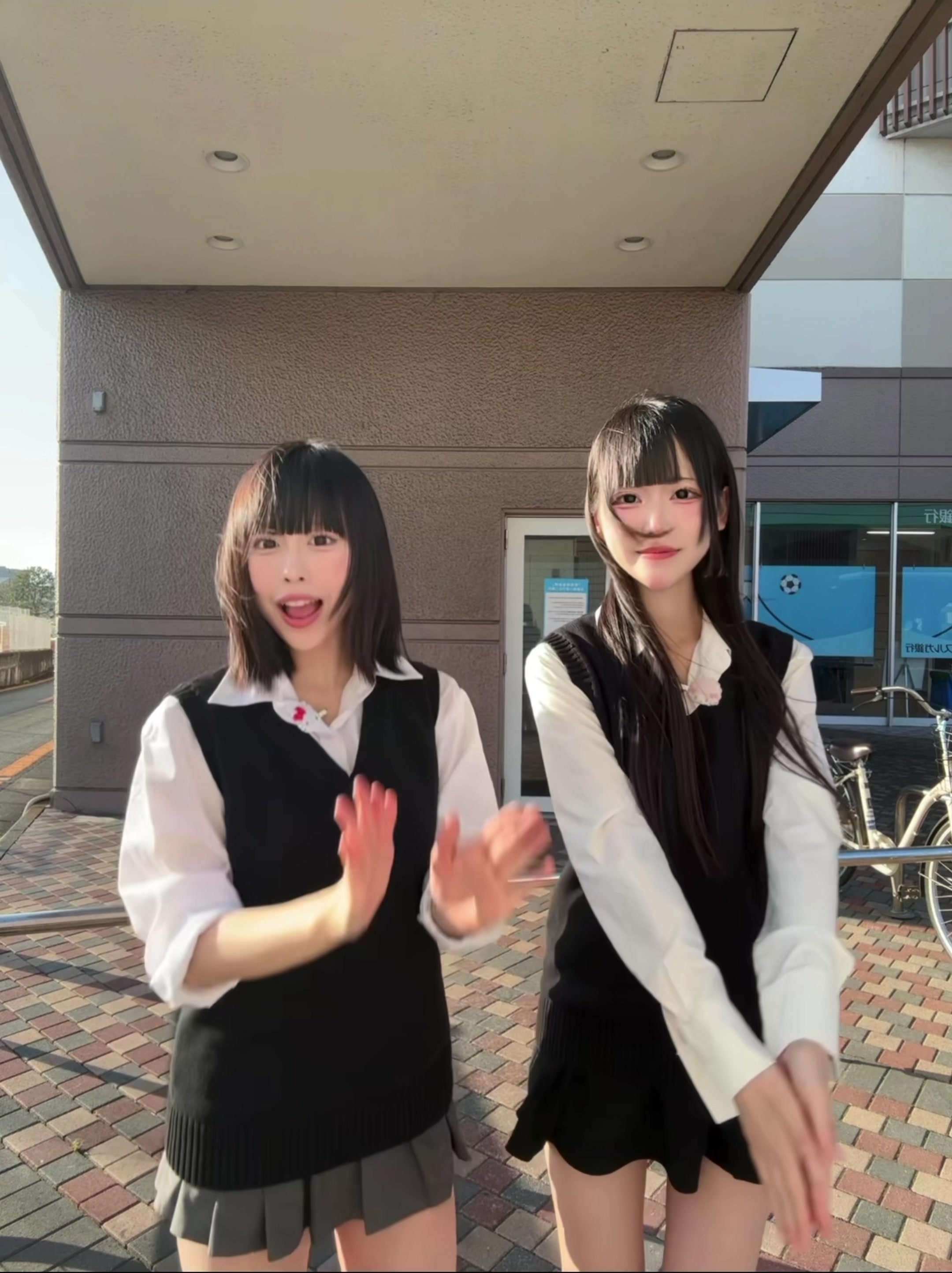@みのん