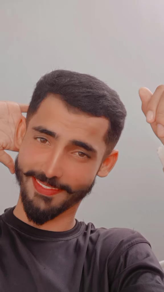 @MALIK🤞