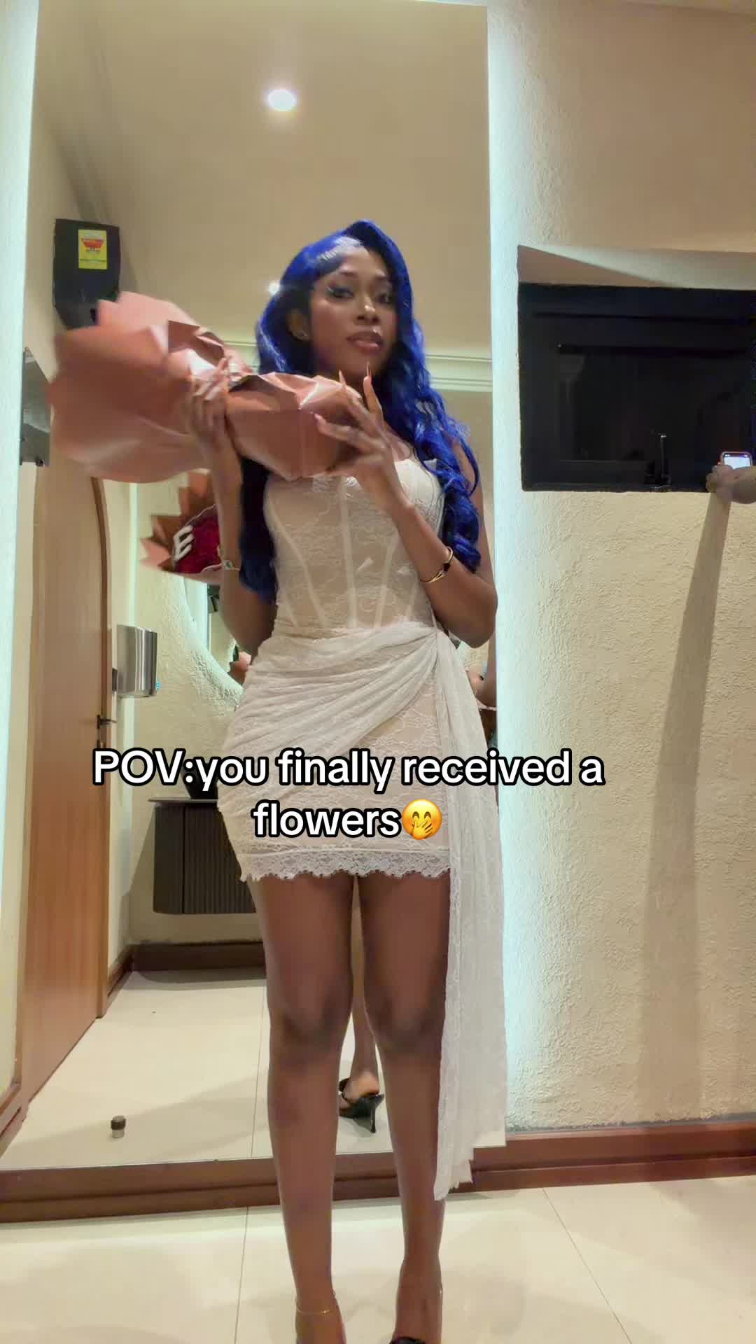 @Miss_Efya ❤️🤘