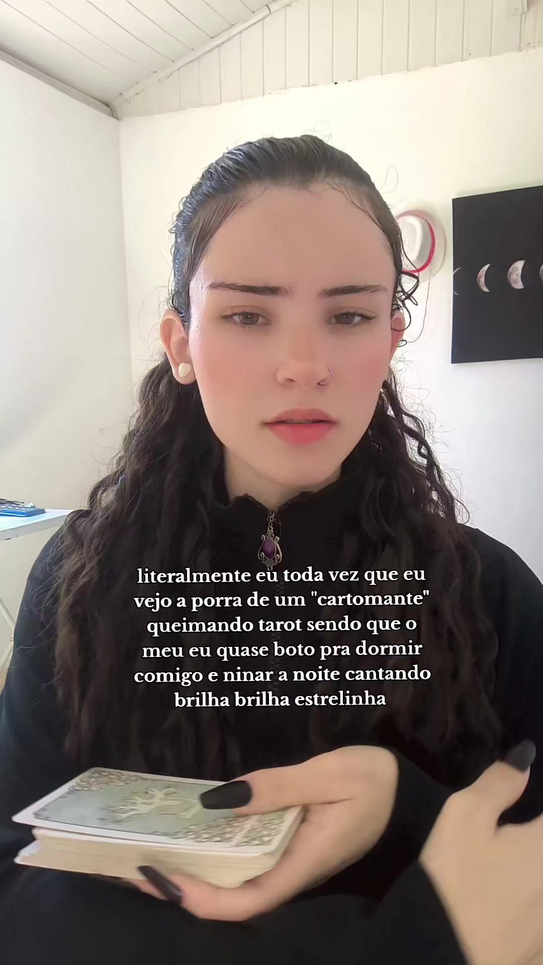@leeh | Cartomante & bruxa