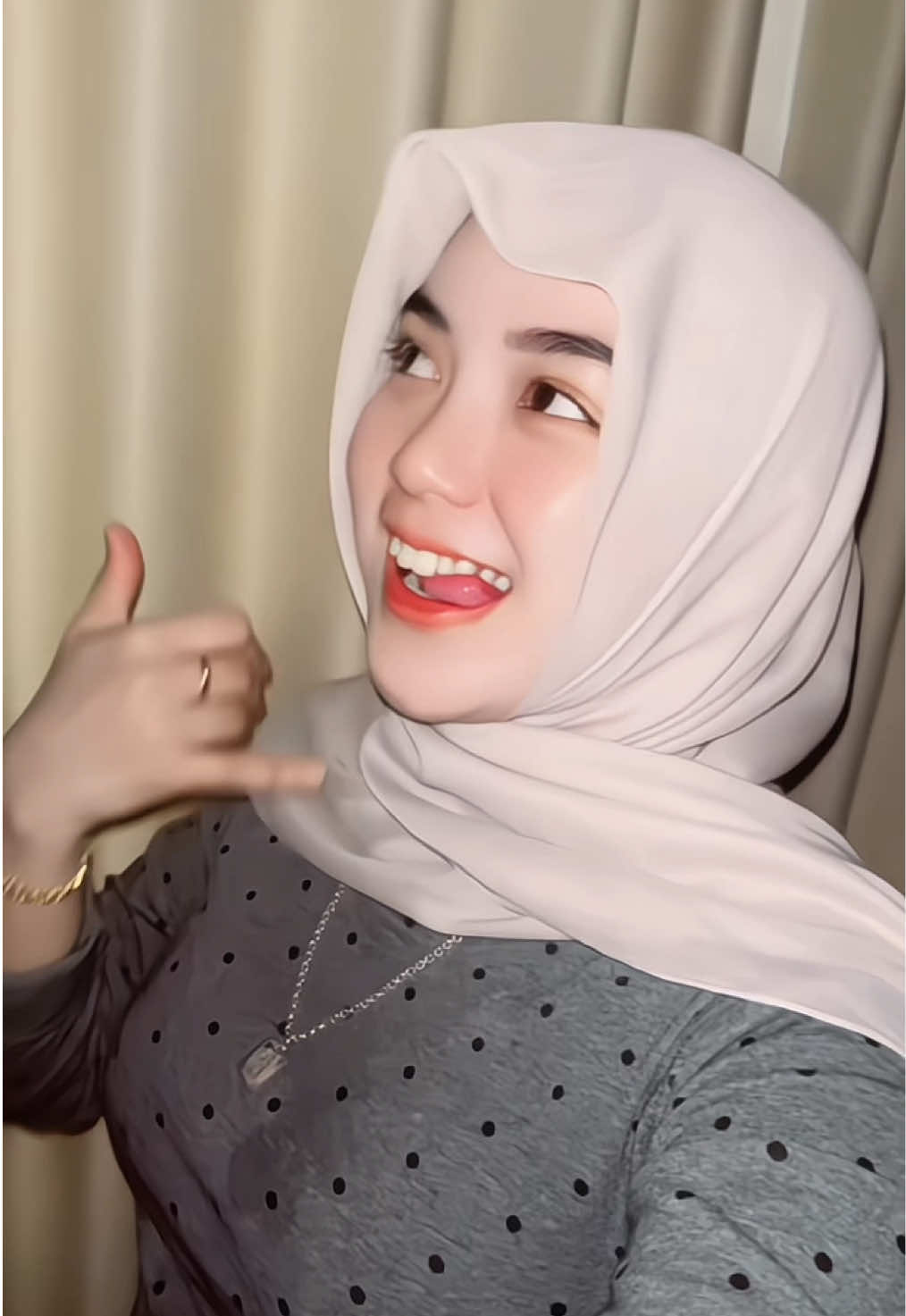 @𝑀𝑒𝓁𝑒𝓃𝒶