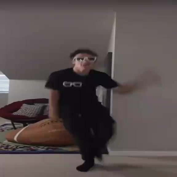 @LaZewr🪽