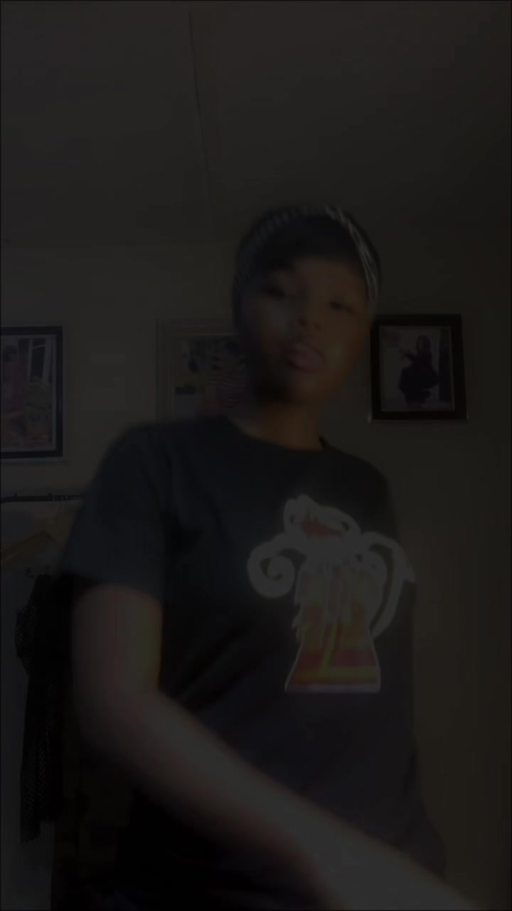 @Qüêëñ ôf çãpçüt🫶✝️