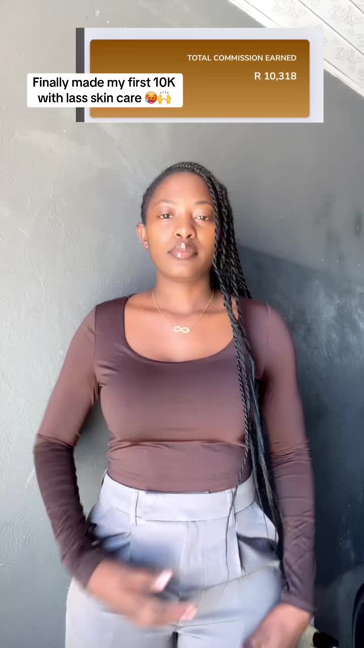 @Little Lady🇳🇦