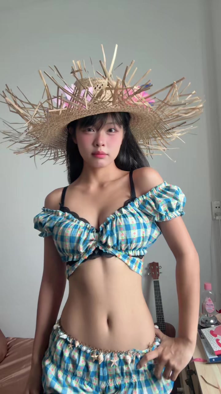 @Jiniuiu
