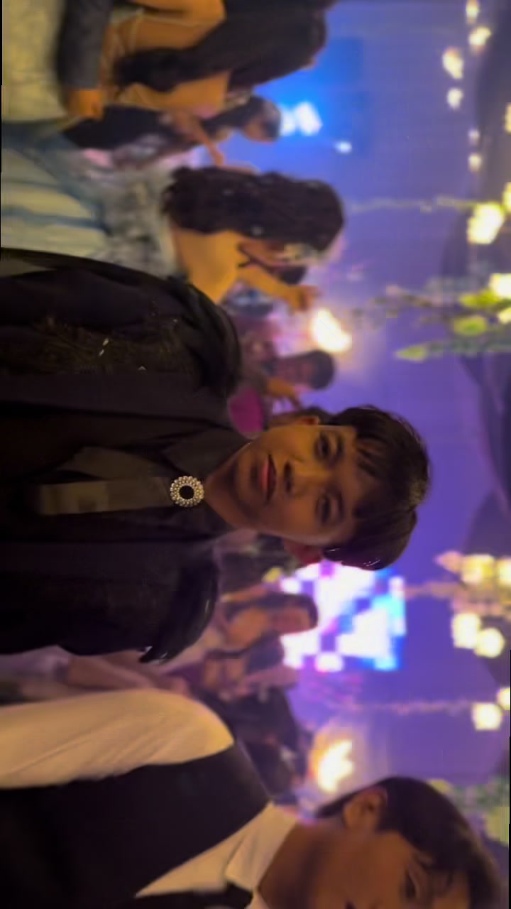 @aj