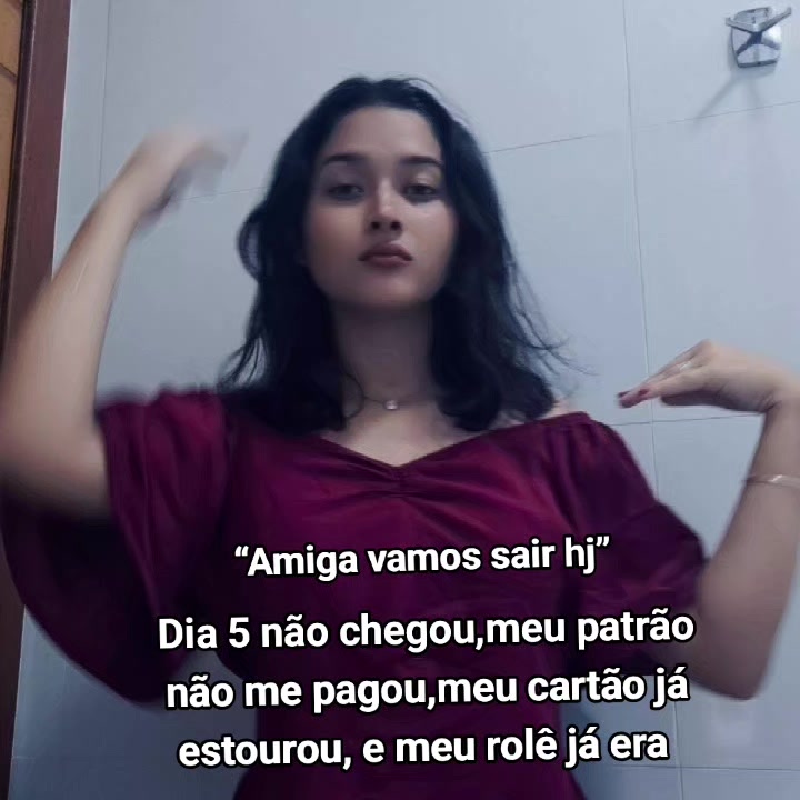 @Paola Vitoria