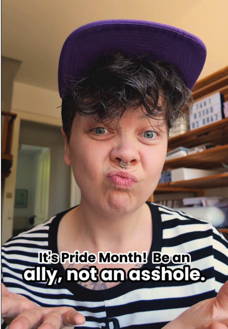 @Shauna 🏳️🌈 ThatQueerCardCo