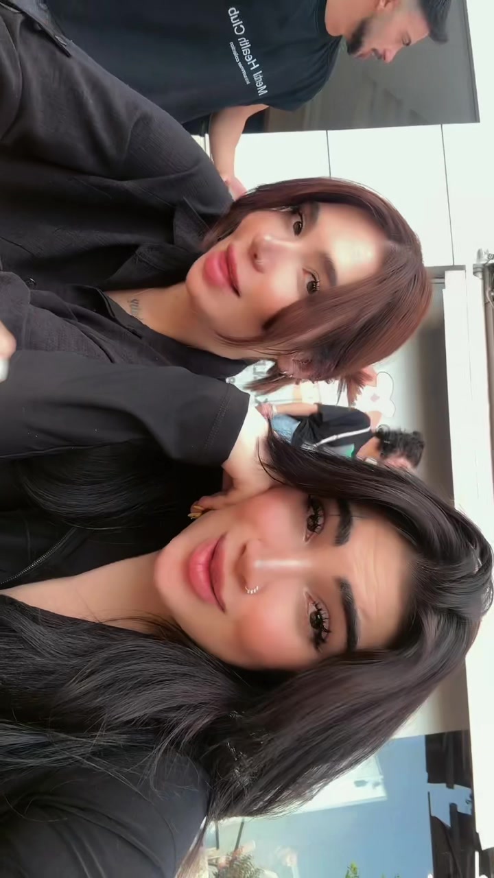 @ferial_nik