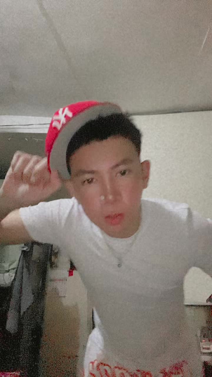 @Wtf.Ben