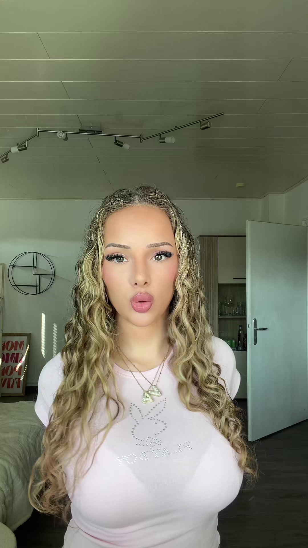 @Alina✨💞