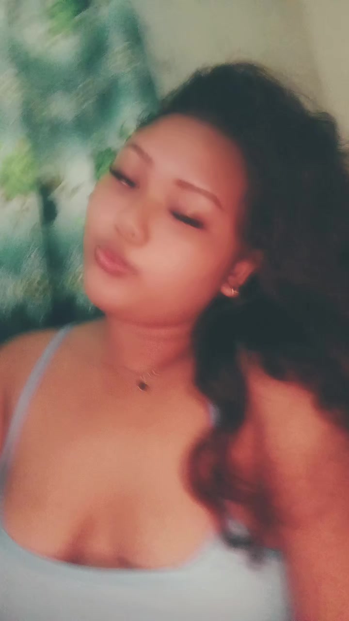 @𝖈𝖍𝖆𝖗💫💜