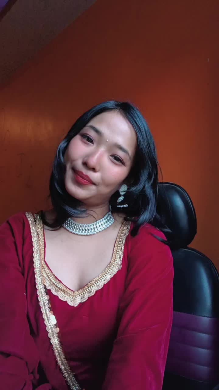 @Preety 🦭🥂