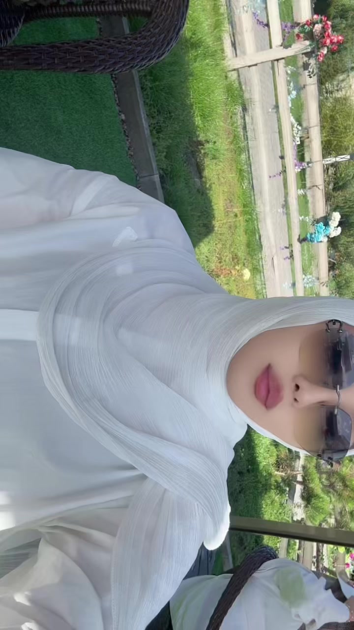@El1ka_00