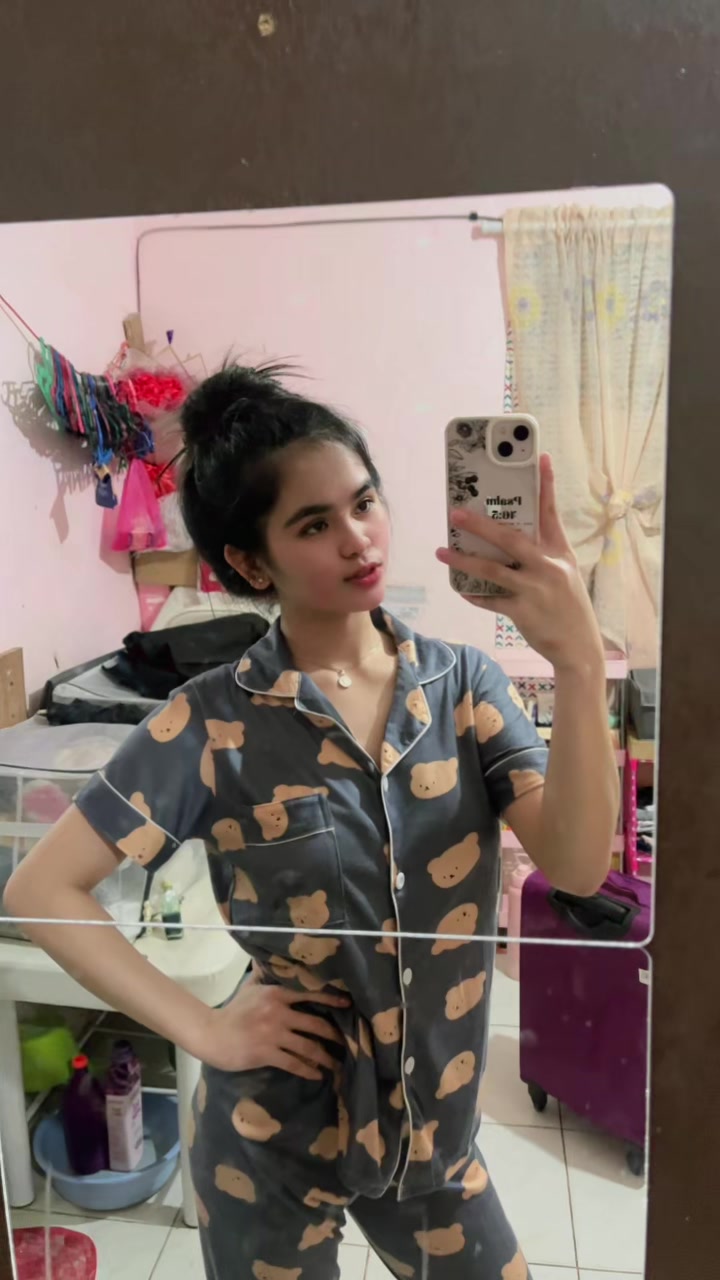 @Esang🧿