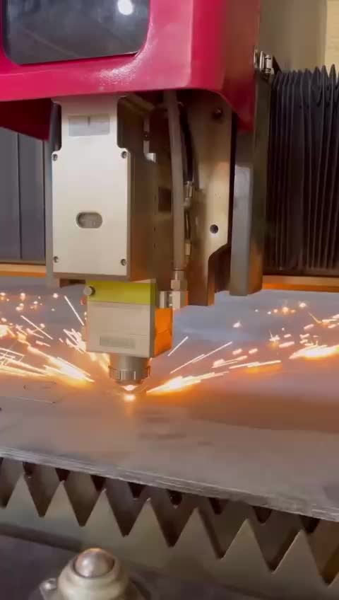 @YUMET METAL