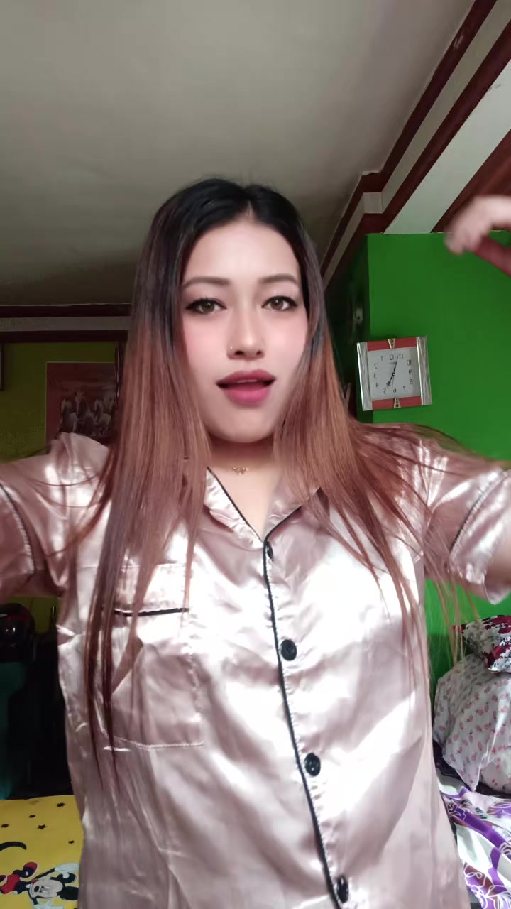 @Roshni Giri 11:11💫🇳🇵