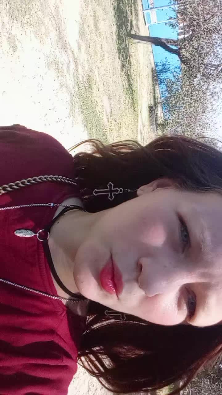 @🎀)))