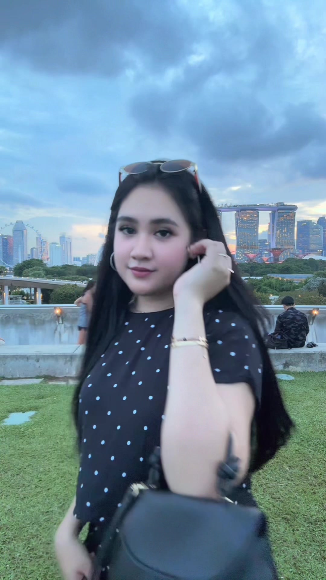 @Redika Junikenty