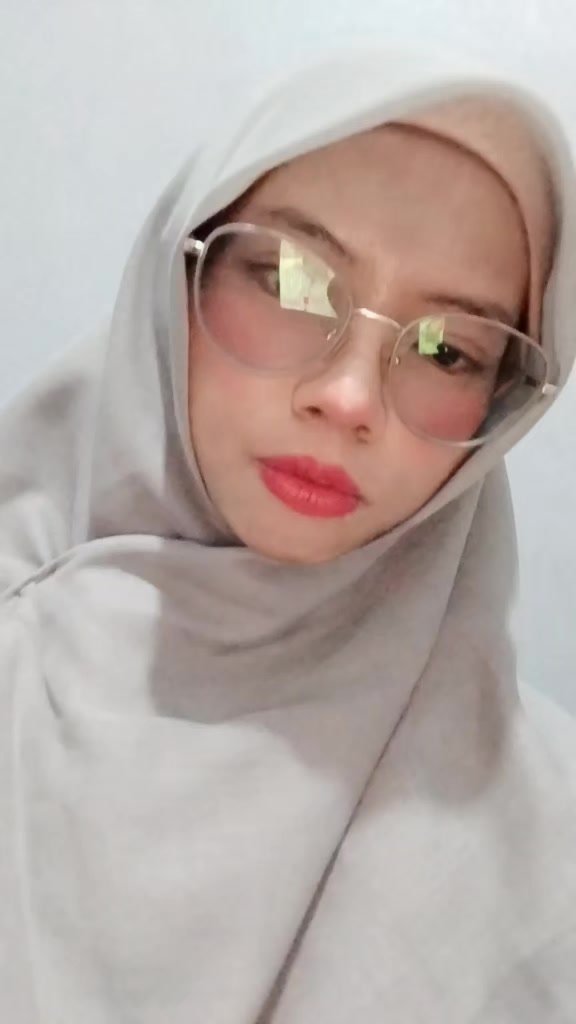 @LoveieDewy