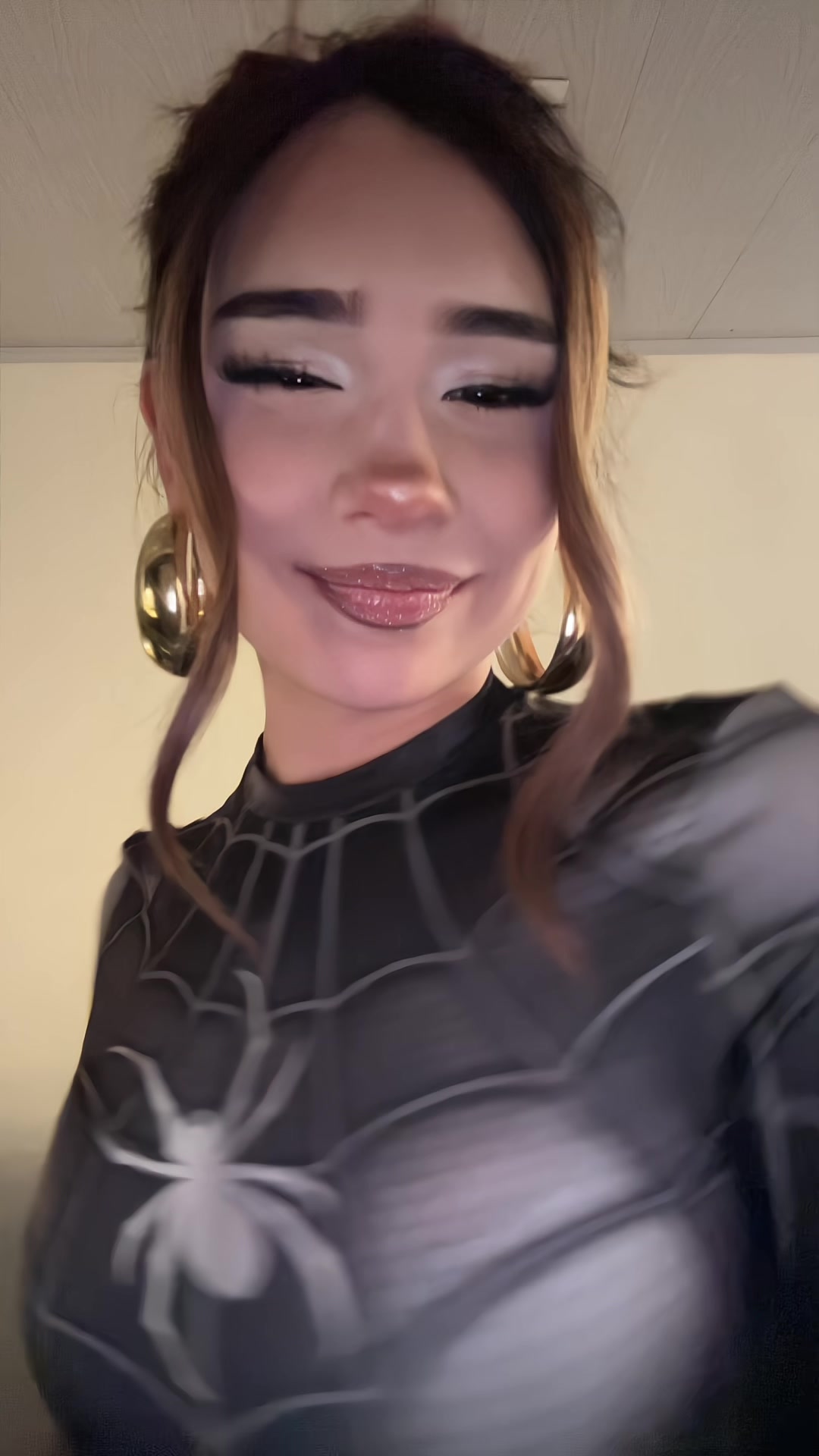 @𝐿𝑎𝑢𝑟𝑎 𝐺𝑎𝑙𝑣𝑎𝑛:)