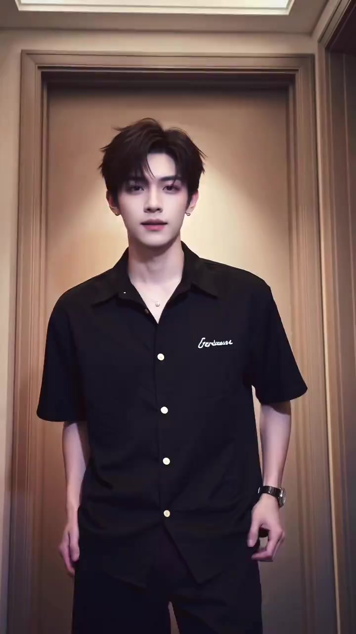 @Jiang Yunhao 姜允浩