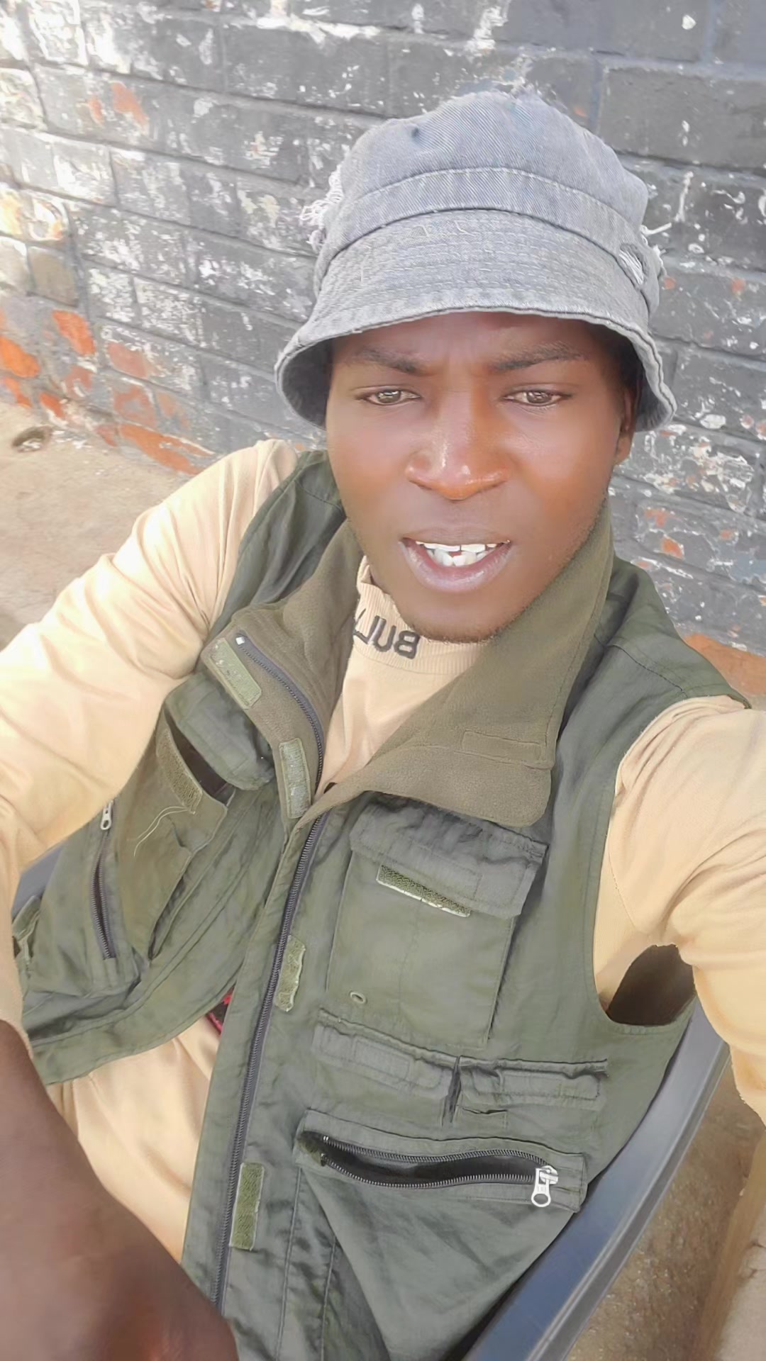 @Leeroy Ngandu