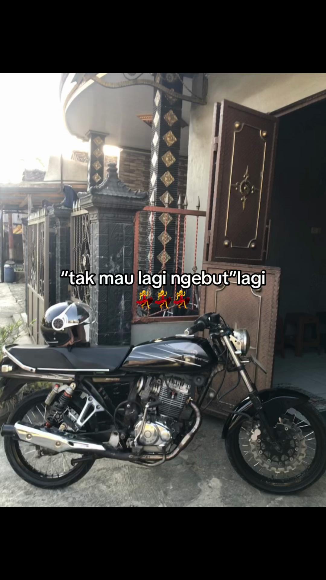 @I M A M A F A N D i