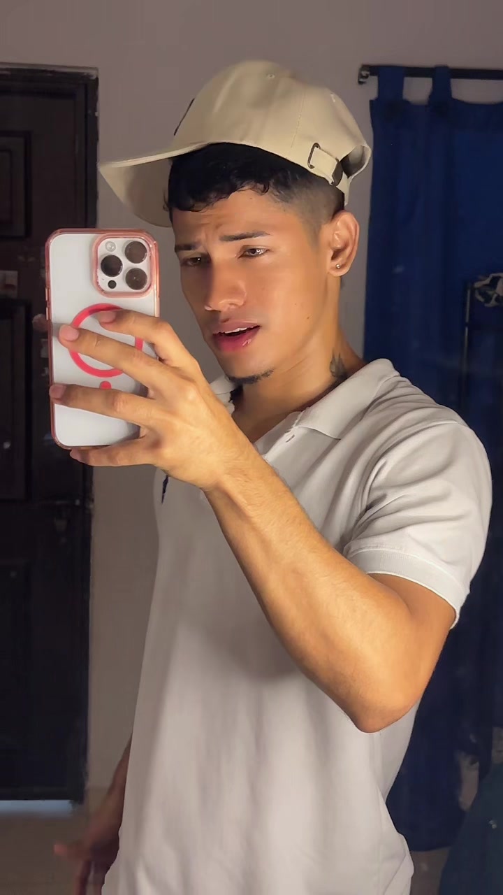 @Julio Acuña