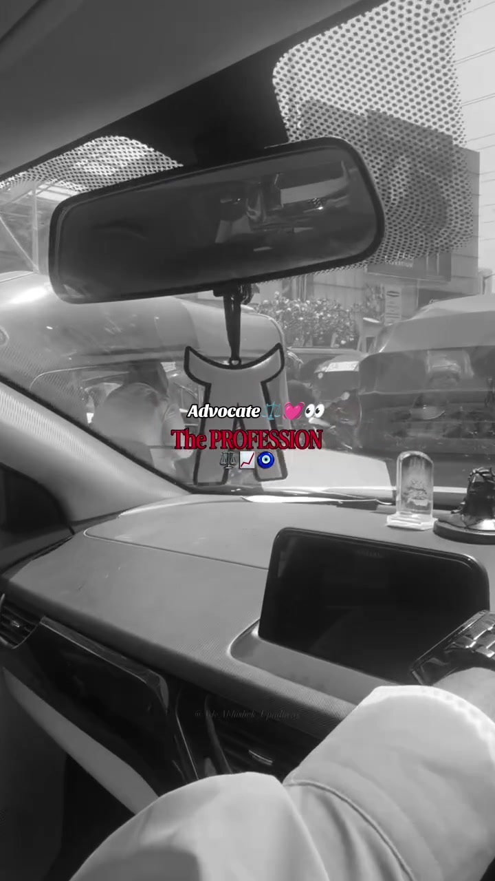 @𝐀-Ŭ̈-𝐑⚖️🖤