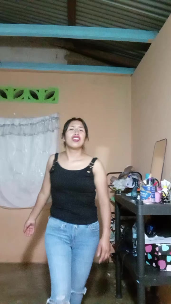@Roxi Velasquez 🐇❣️🐁