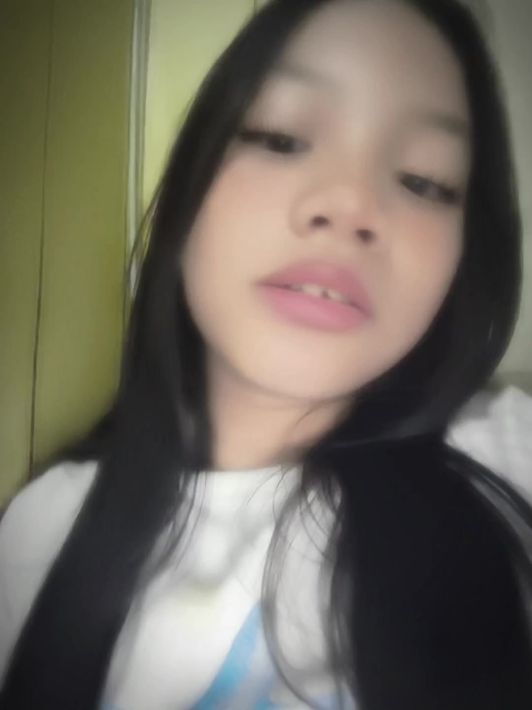 @unknown.elle
