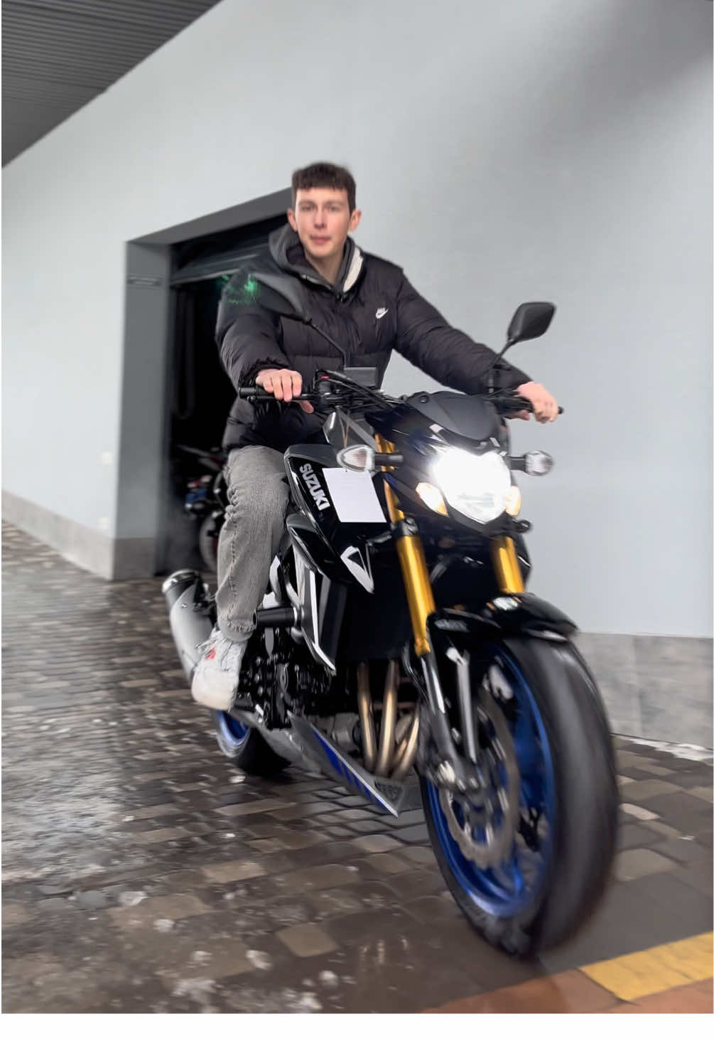 @Motovulkan