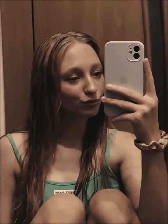 @🥺💋