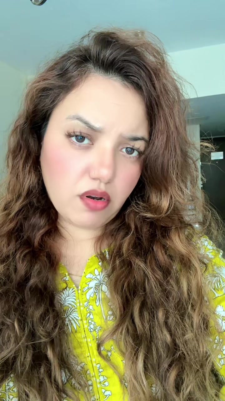 @Momo malik