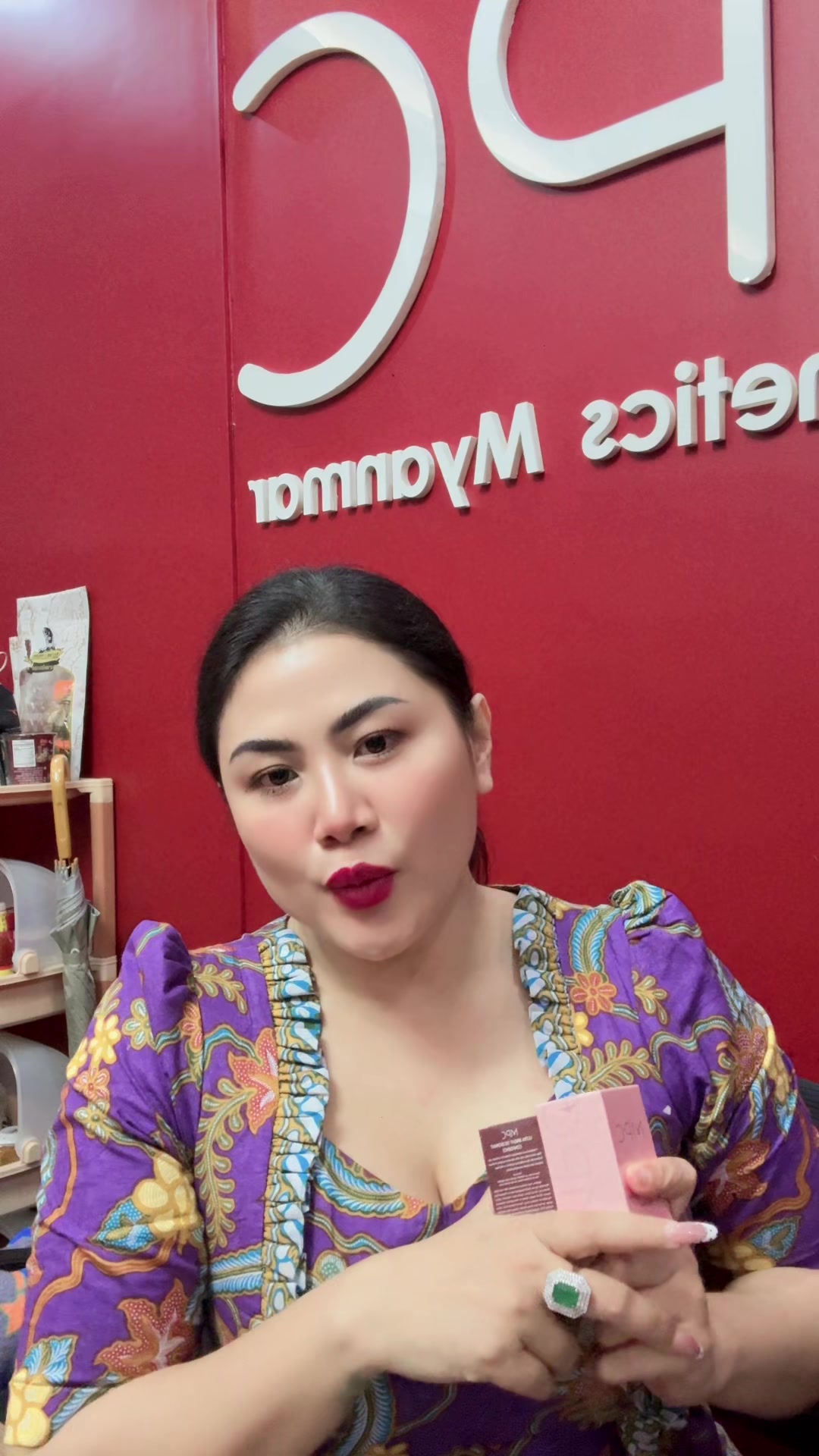 @May Pan Che