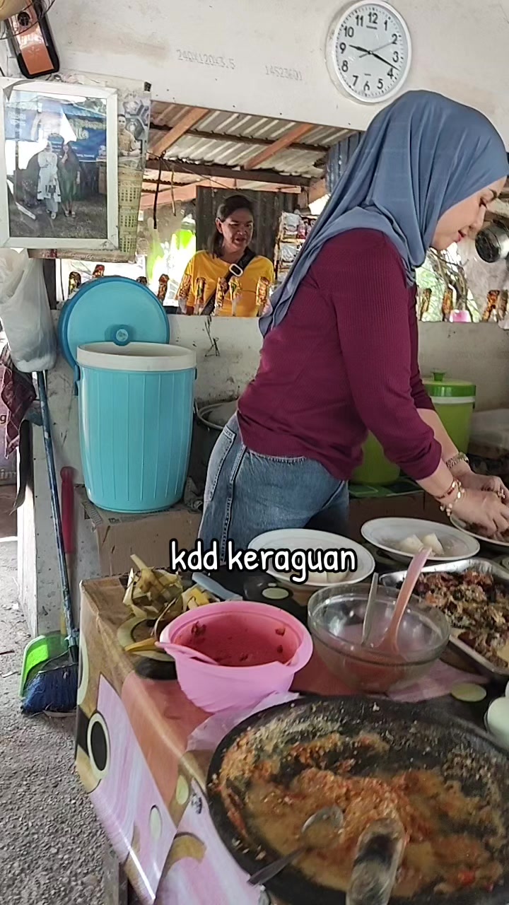 @warung katupat acil ella